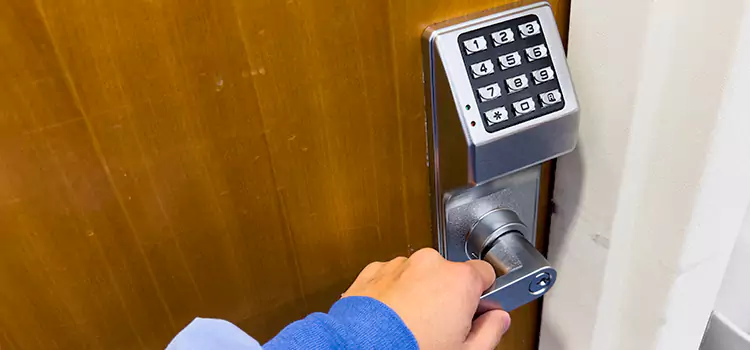Why Choose Us for Your Keypad Lock Needs in Santa Clarita, CA?
