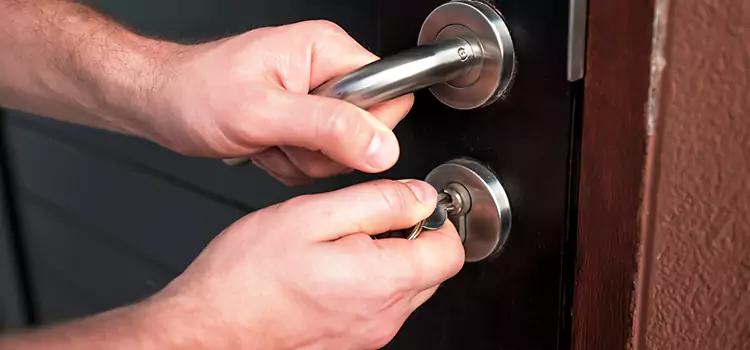 Door Closer Repair & Installation Santa Clarita